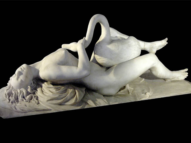 Horny-Swan-Sculpture